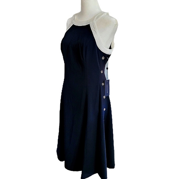 NWT Tommy Hilfiger white trimmed navy halter dress, button accent sides Sz 6 NEW - Picture 3 of 15